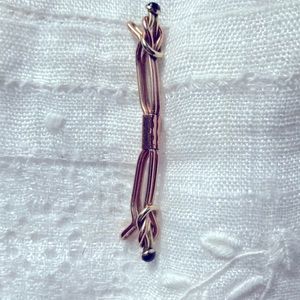 Vintage 10k gold  filled collar stay